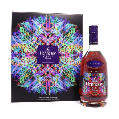 Hennessy VSOP Privilège Limited Edition by Carnovsky