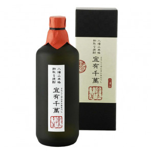 Hakkaisan - Yoroshiku Senman Arubeshi Kasutori Shochu - 720ml | Japanese Sake